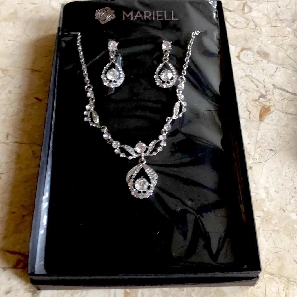 Maeiell Earrings Necklace Set Nwt Costume Jewelry Rhinestones Wedding